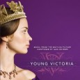La sortie du film « Victoria, les jeunes années d’une reine » (Jean-Marc Vallée, 2009, avec la talentueuse Emily Blunt) est l’occasion […]