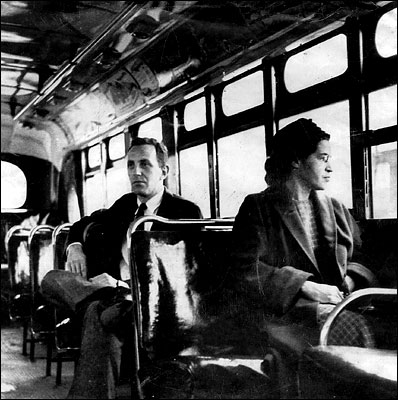 Une reconstitution photographique du geste héroïque de Rosa Parks