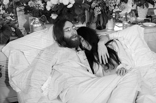 bed_in_lennon_ono